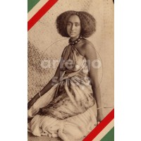 Africa Orientale Italiana - Giovane bellezza somala seduta