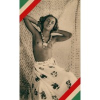 Africa Orientale Italiana - Giovane bellezza somala in posa