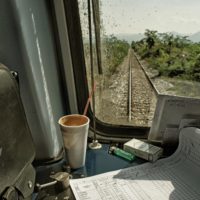 Marco Carlone. Pozor Vlak - ferrovia di uomini