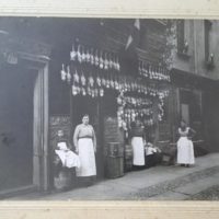 Le nonne del '23. Vivere un secolo fa