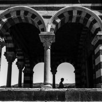 Scatti di fede. Mostra fotografica di Filippo Peretti e Lucia Musio