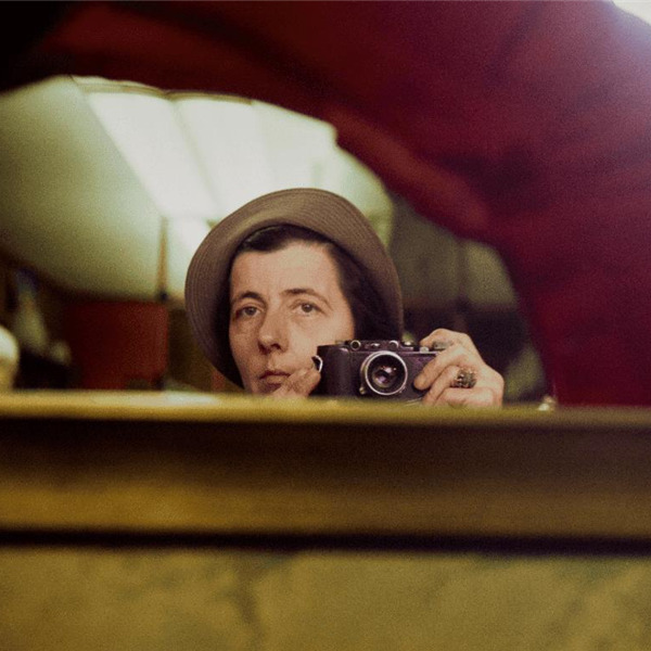 Vivian Maier, the self-portrait and its double