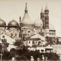 Padova Sacra. Arte, architettura, religiosità e devozione popolare nell'immagine fotografica (1850-1931)