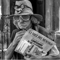 L'UmanitĆ ĆØ un soggetto umoristico. Mostra fotografica di Alberto Scibona