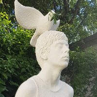 Viaggi di riscatto. Installazioni scultoree all'aperto di Calogero Condello
