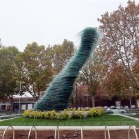 Restaurata e ricollocata nel Giardino Grosa l'opera "La totalitĆ " di Costas Varotso