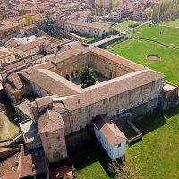 Fragilità e opportunità del giardino storico in paesaggi urbanizzati