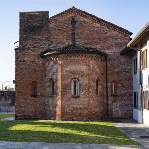 Visite guidate a Santa Maria alla Fonte (la Chiesina Rossa di Milano)
