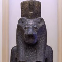 Sekhmet, la Potente. Una leonessa in cittĆ