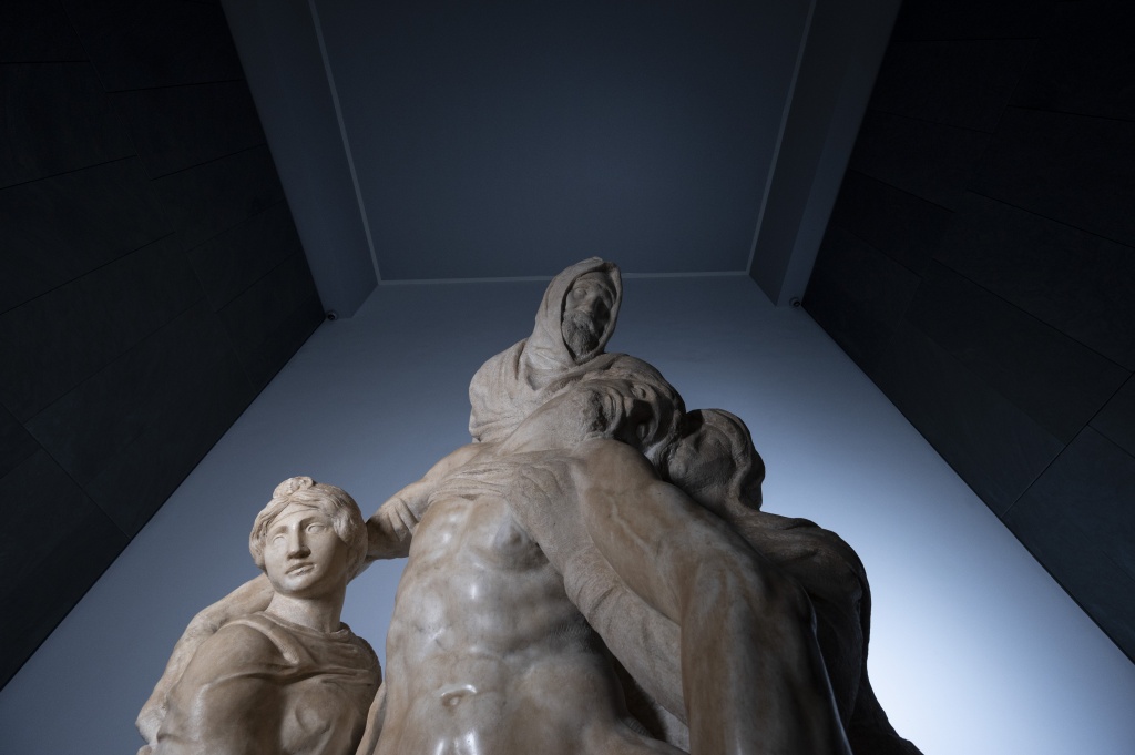 Terminato il restauro della "Pietà di Michelangelo". Aperto il "cantiere" per le visite guidate