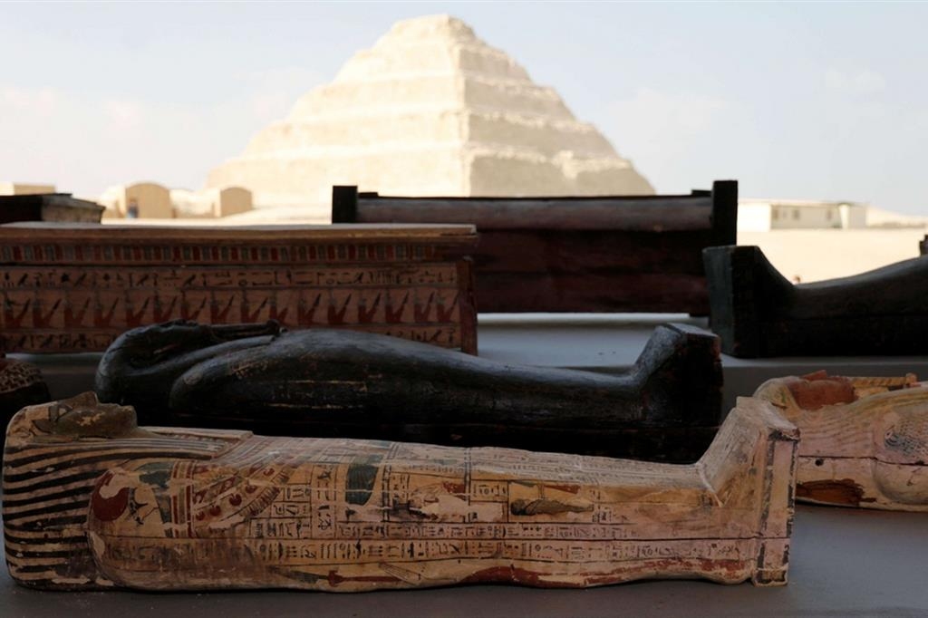 Alla scoperta dei sarcofagi nella necropoli di Saqqara con l'International Archaeological Discovery Award