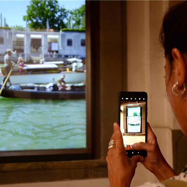Art gate - Installazione del collettivo Anotherview