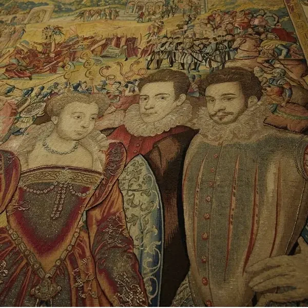 Restaurati gli Arazzi Valois di Palazzo Pitti
