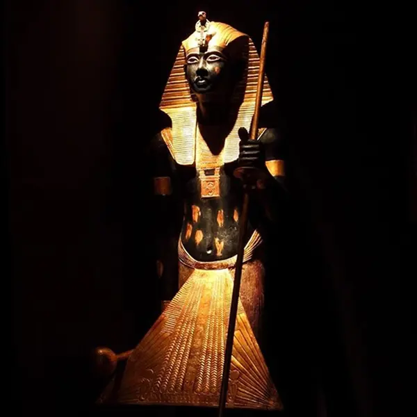 Tutankhamon. La tomba, il tesoro, la maledizione