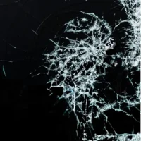 Shattering beauty: Simon Berger