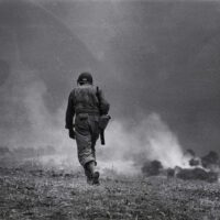 Robert Capa, il fotografo che raccontava la guerra
