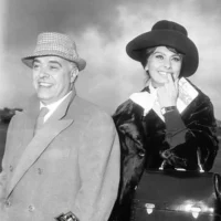Carlo e Maurizio Riccardi. Sophia Loren... se mi dice bene