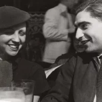 Robert Capa e Gerda Taro. La fotografia, l’amore, la guerra