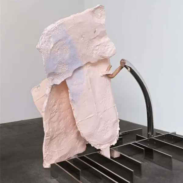 Nairy Baghramian. Pratza 'e domo. Una casa semiotica mai costruita