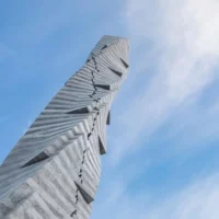 Park Eun Sun. Colonne infinite
